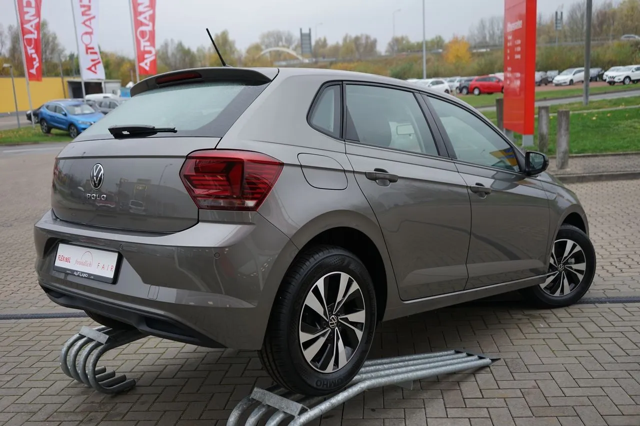 Volkswagen Polo 1.0 TSI Sitzheizung Bluetooth...  Image 4