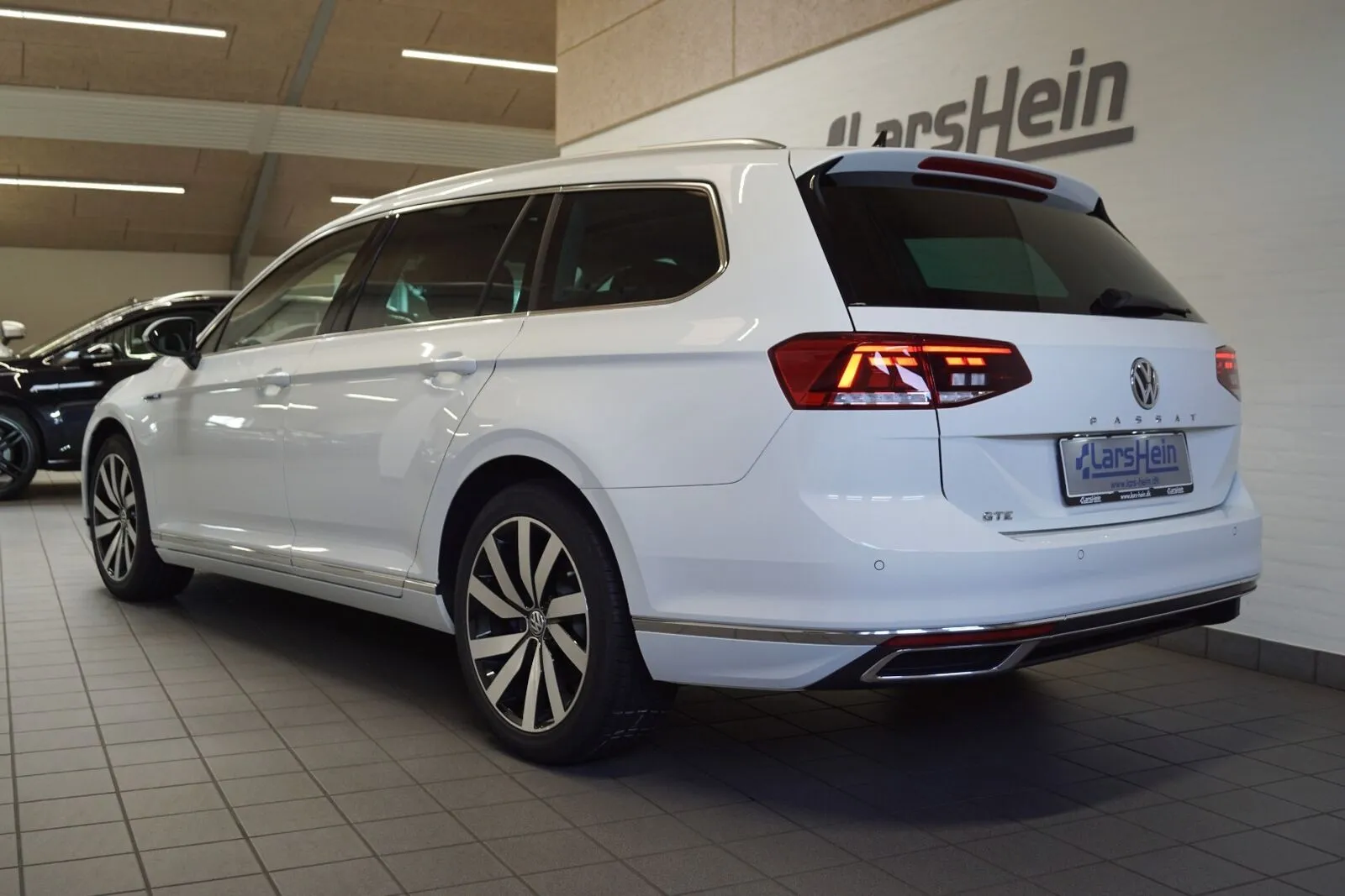 Volkswagen Passat 1,4 GTE Variant DSG 5d Image 3